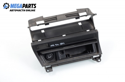 Пепелник за BMW 3 Series E46 Sedan (02.1998 - 04.2005)