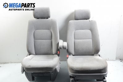 Комплект салон за Kia Carnival II Minivan (01.1999 - 09.2007)