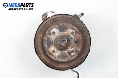 Шенкел главина за Nissan Sunny III Hatchback (10.1990 - 07.1995), позиция: задна, дясна