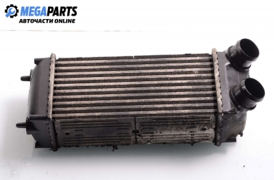 Интеркулер за Citroen C4 Grand Picasso I (10.2006 - 12.2013) 1.6 HDi, 109 к.с.