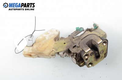 Брава на врата за Nissan Almera II Hatchback (01.2000 - 12.2006), позиция: задна, дясна