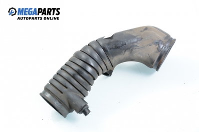 Въздуховод за Volkswagen Passat Sedan B3, B4 (02.1988 - 12.1997) 2.0 16V, 150 к.с.