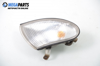 Мигач за Hyundai Accent I Hatchback (10.1994 - 01.2000), хечбек, позиция: дясна