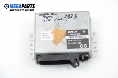Компютър двигател за Opel Omega A Estate (09.1986 - 05.1994) 2.0 i, 115 к.с., № Bosch 0 261 200 368