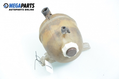 Казанче за антифриз за Renault Clio II Hatchback (09.1998 - 09.2005) 1.6 (B/CB0D), 90 к.с.