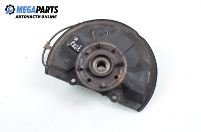 Шенкел главина за Volvo V40 Estate (07.1995 - 06.2004), позиция: предна, лява