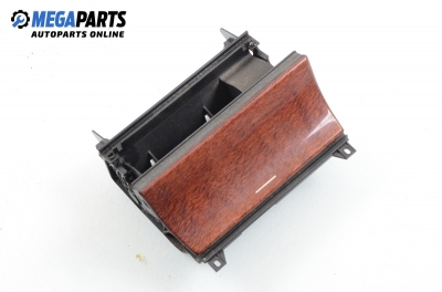 Пепелник за Mercedes-Benz E-Class Sedan (W210) (06.1995 - 08.2003)