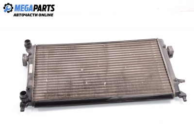 Воден радиатор за Volkswagen Golf V Hatchback (10.2003 - 02.2009) 1.6 FSI, 115 к.с.