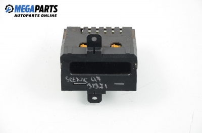 Дисплей за Renault Megane I Hatchback (08.1995 - 12.2004)