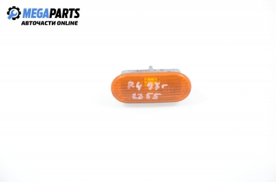 Мигач за Volkswagen Passat Sedan B5 (08.1996 - 12.2001), седан, позиция: дясна