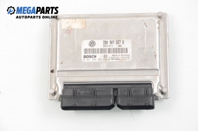 Компютър двигател за Volkswagen Passat Sedan B5.5 (10.2000 - 12.2005) 2.0, 130 к.с., № Bosch 0 261 208 003