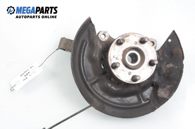 Шенкел главина за Toyota Avensis Liftback I (09.1997 - 02.2003), позиция: предна, дясна