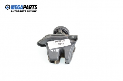 Брава заден капак за Fiat Punto Hatchback (09.1993 - 09.1999)