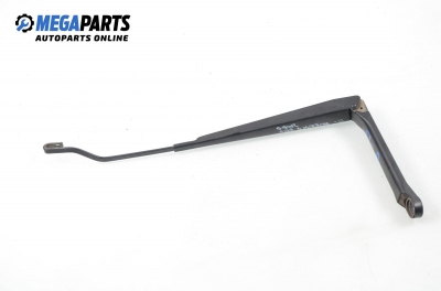 Рамо на чистачка за Toyota Avensis Station Wagon I (09.1997 - 02.2003), позиция: дясна