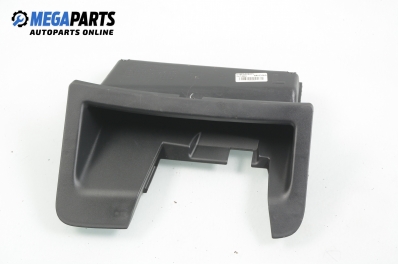 Интериорна пластмаса за Nissan Micra III Hatchback (01.2003 - 06.2010), 2+1 вр., позиция: предна