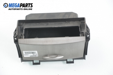 Пепелник за Honda Civic VIII Hatchback (09.2005 - ...)