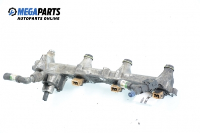 Бензинова рейка с дюзи за Ford Mondeo I Hatchback (02.1993 - 08.1996) 2.0 i 16V, 132 к.с.