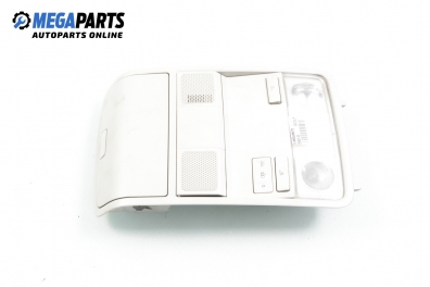 Плафон за Volkswagen Golf V Hatchback (10.2003 - 02.2009)