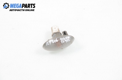 Мигач за Peugeot 206 Hatchback (08.1998 - 12.2012), хечбек, позиция: лява