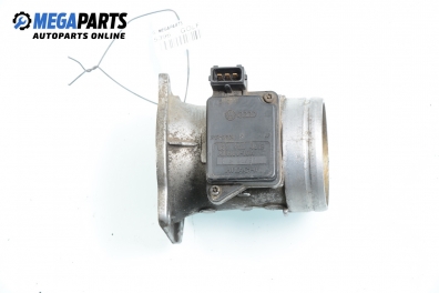 Дебитомер за Volkswagen Golf III Hatchback (08.1991 - 07.1998) 1.6, 101 к.с., № Hitachi 037 906 461B