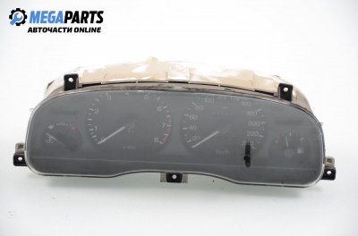 Километраж за Ford Mondeo I Hatchback (02.1993 - 08.1996) 2.0 i 16V 4x4, 136 к.с.