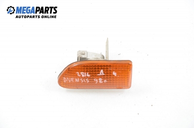Мигач за Toyota Avensis Sedan I (09.1997 - 02.2003), седан, позиция: дясна