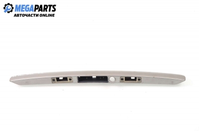 Лайсна заден капак за Audi A8 Sedan II (10.2002 - 07.2010), позиция: задна