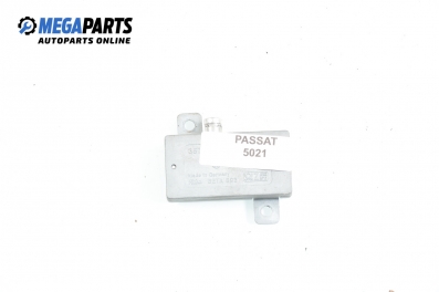 Усилвател антена за Volkswagen Passat Variant B3, B4 (02.1988 - 06.1997)
