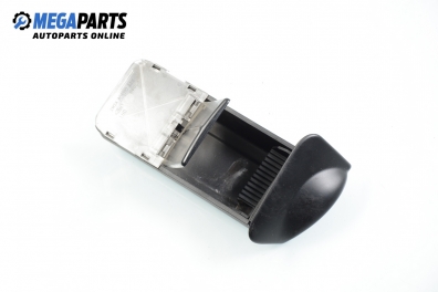 Пепелник за Ford Focus I Hatchback (10.1998 - 12.2007)