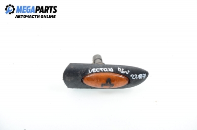 Мигач за Opel Vectra B Sedan (09.1995 - 04.2002), седан, позиция: дясна