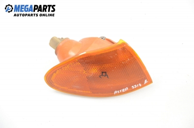 Мигач за Opel Astra F Sedan (09.1991 - 09.1998), хечбек, позиция: дясна