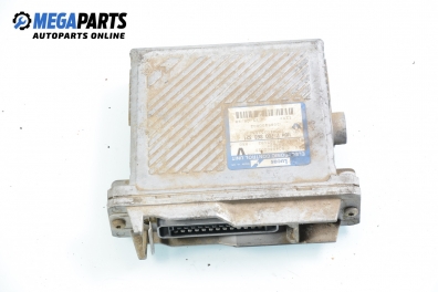 Компютър двигател за Volvo S40 I Sedan (07.1995 - 06.2004) 1.9 TD, 90 к.с., № HOM 7 700 868 321