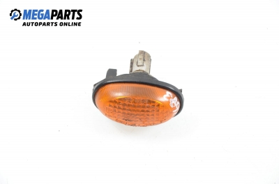 Мигач за Hyundai Coupe Coupe I (06.1996 - 04.2002)