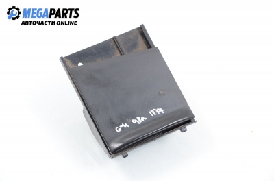 Пепелник за Volkswagen Golf IV Hatchback (08.1997 - 06.2005)