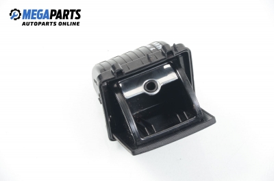 Пепелник за Volkswagen Passat Sedan B5.5 (10.2000 - 12.2005)