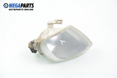 Мигач за Volkswagen Polo Hatchback II (10.1994 - 10.1999), позиция: дясна