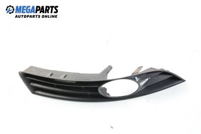 Решетка в броня за Volkswagen Passat Variant B6 (08.2005 - 11.2011), комби, позиция: дясна