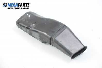 Въздуховод за BMW 3 Series E46 Sedan (02.1998 - 04.2005) 320 d, 136 к.с.