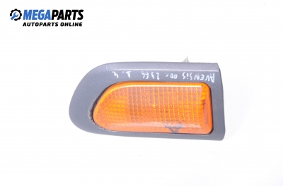 Мигач за Toyota Avensis Sedan I (09.1997 - 02.2003), седан, позиция: дясна