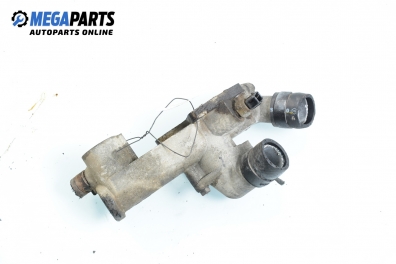 Корпус на термостат за Kia Optima Sedan (2000 - 2005) 2.4, 151 к.с.