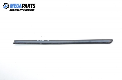 Лайсна за Renault Clio I Hatchback (05.1990 - 09.1998), позиция: задна, лява