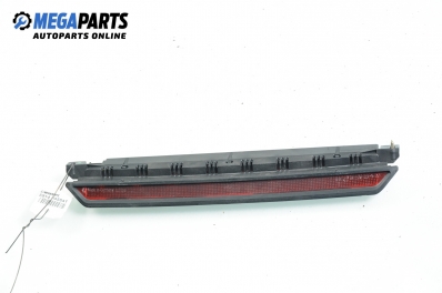 Трети стоп за Volkswagen Passat Variant B5 (05.1997 - 12.2001), комби