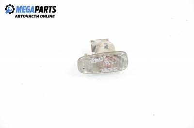 Мигач за Toyota RAV4 II SUV (06.2000 - 11.2005)