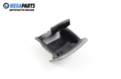 Пепелник за Nissan Micra III Hatchback (01.2003 - 06.2010)