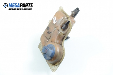 Казанче за антифриз за Volkswagen Passat Sedan B5.5 (10.2000 - 12.2005) 2.0, 115 к.с.