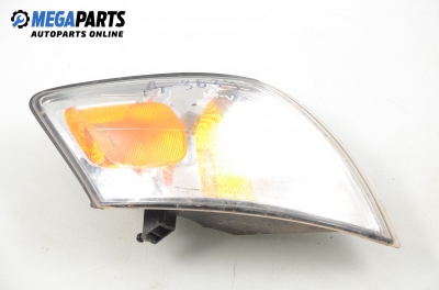 Мигач за Mazda MPV II Minivan (08.1999 - 02.2006), позиция: дясна