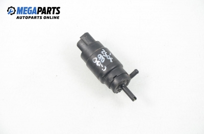 Помпичка за чистачки за Mercedes-Benz C-Class Sedan (W202) (03.1993 - 05.2000)