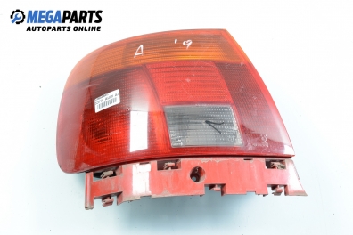 Стоп за Audi A4 Sedan B5 (11.1994 - 09.2001), седан, позиция: лява