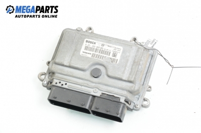 Компютър двигател за Volvo V50 Estate (12.2003 - 12.2012) T5 AWD, 220 к.с., № Bosch 0 261 209 009