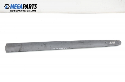 Външни лайсни за Renault Megane Scenic (10.1996 - 12.2001), позиция: предна, лява